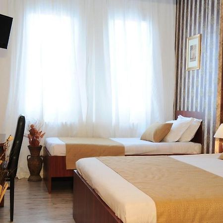 Hotel Royal สโกเปีย ห้อง รูปภาพ